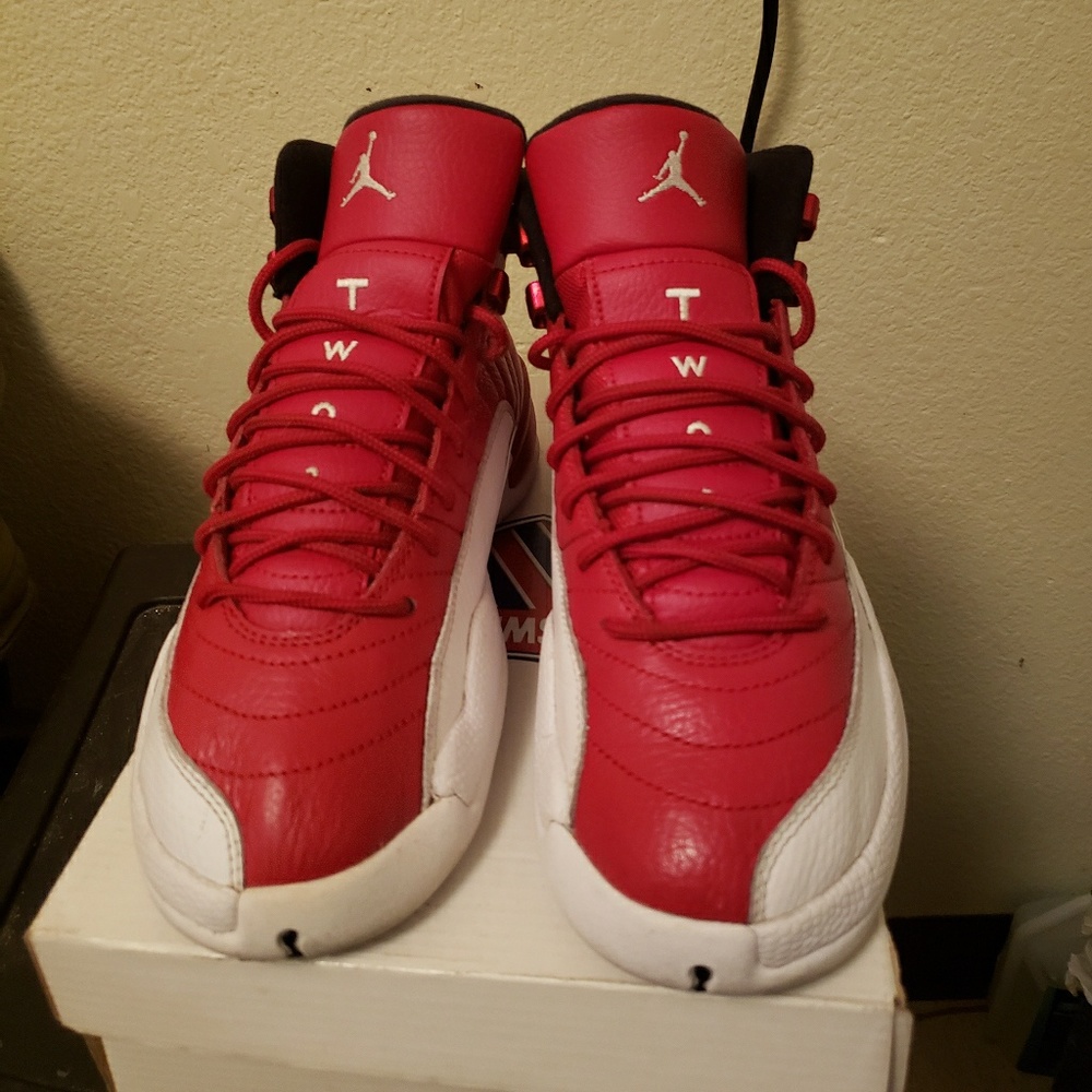 12s